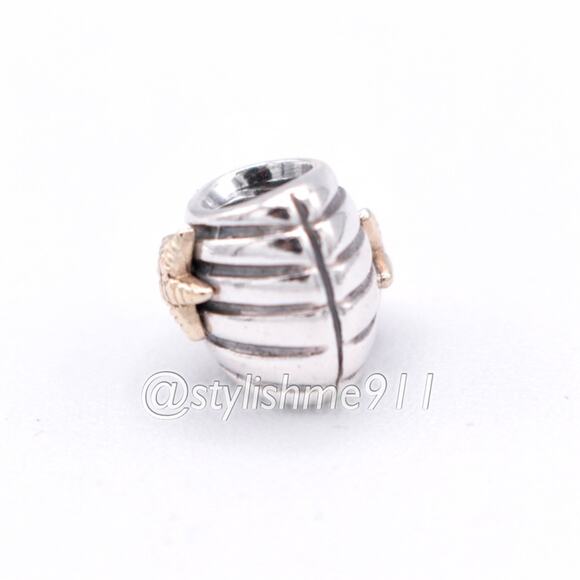 Authentic PANDORA Sea Shell Charm with 14K Gold - 790249 - Picture 11 of 13